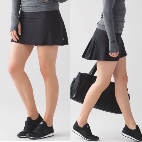 Lululemon Circuit Breaker Skirt Black Sz 4 - Picture 3 of 16